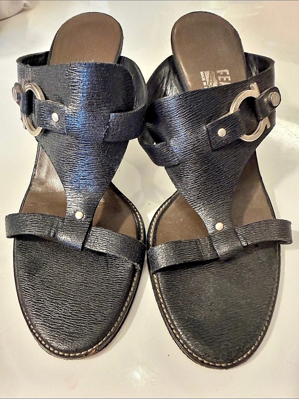 Ferragamo Black Buckle Heels US 10